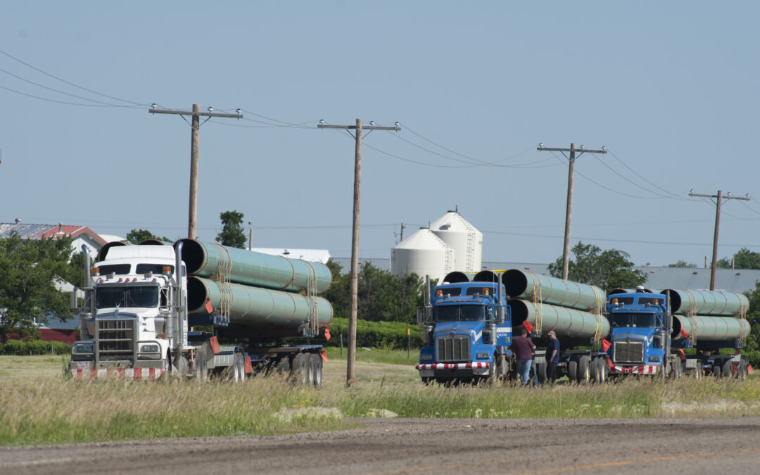 UDPATED: Moe proclaims pipeline projects “pre-approved,” Smith joins in